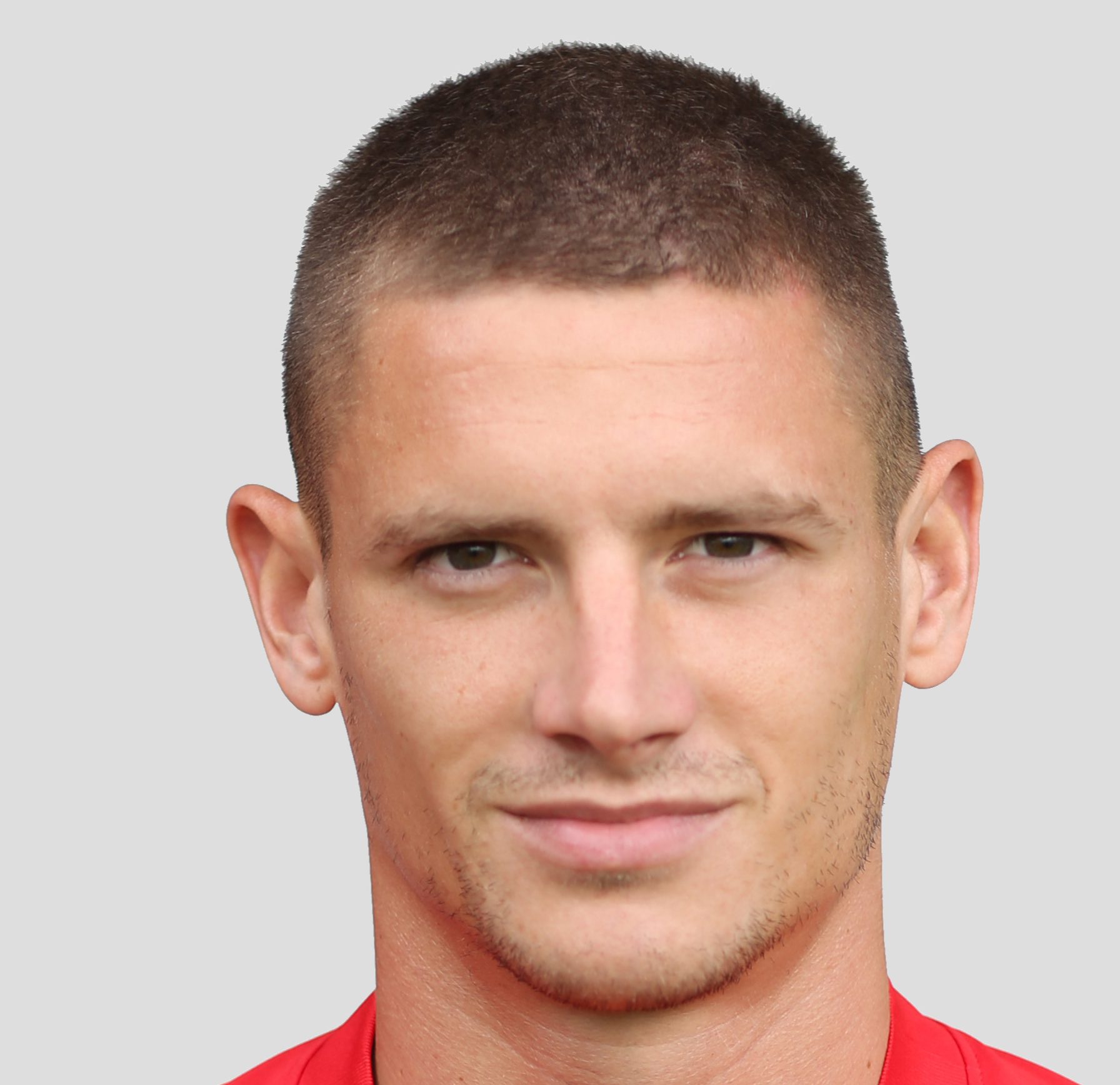 https://img.gkztrn.cn/img/football/player/b4e4329b846a355a66f3e83626b2a86a.jpg